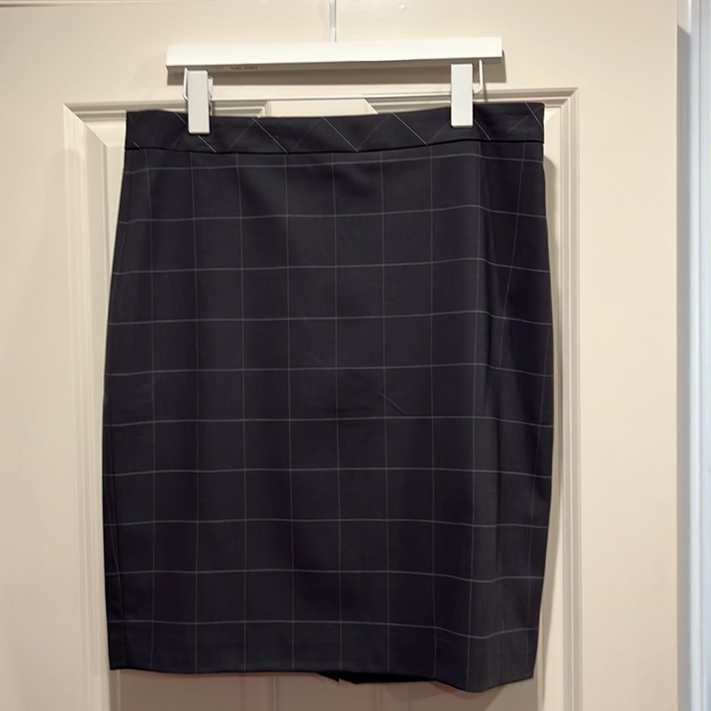 Banana Republic Skirt Fully Lined Gray Plaid Size 14 NWT
